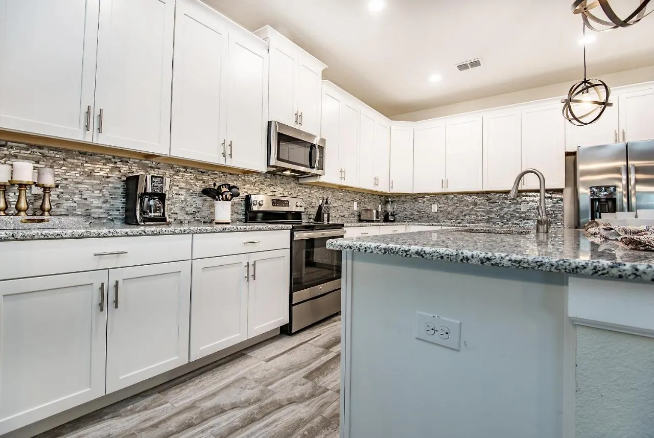 Villa Fantastic 6 Bedroom 5 Bathroom Champions Gate Four Corners United States
