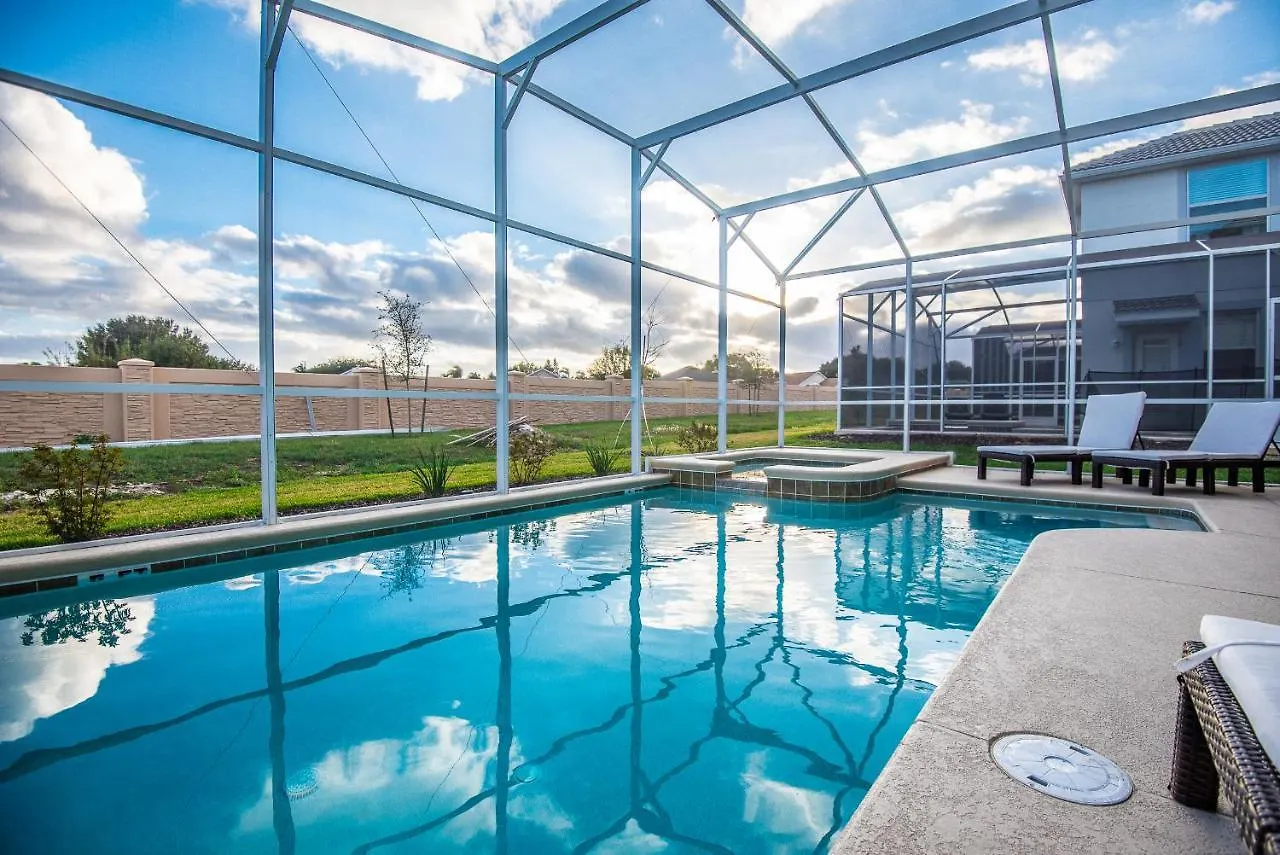 Fantastic 6 Bedroom 5 Bathroom Champions Gate Four Corners 0*,  United States