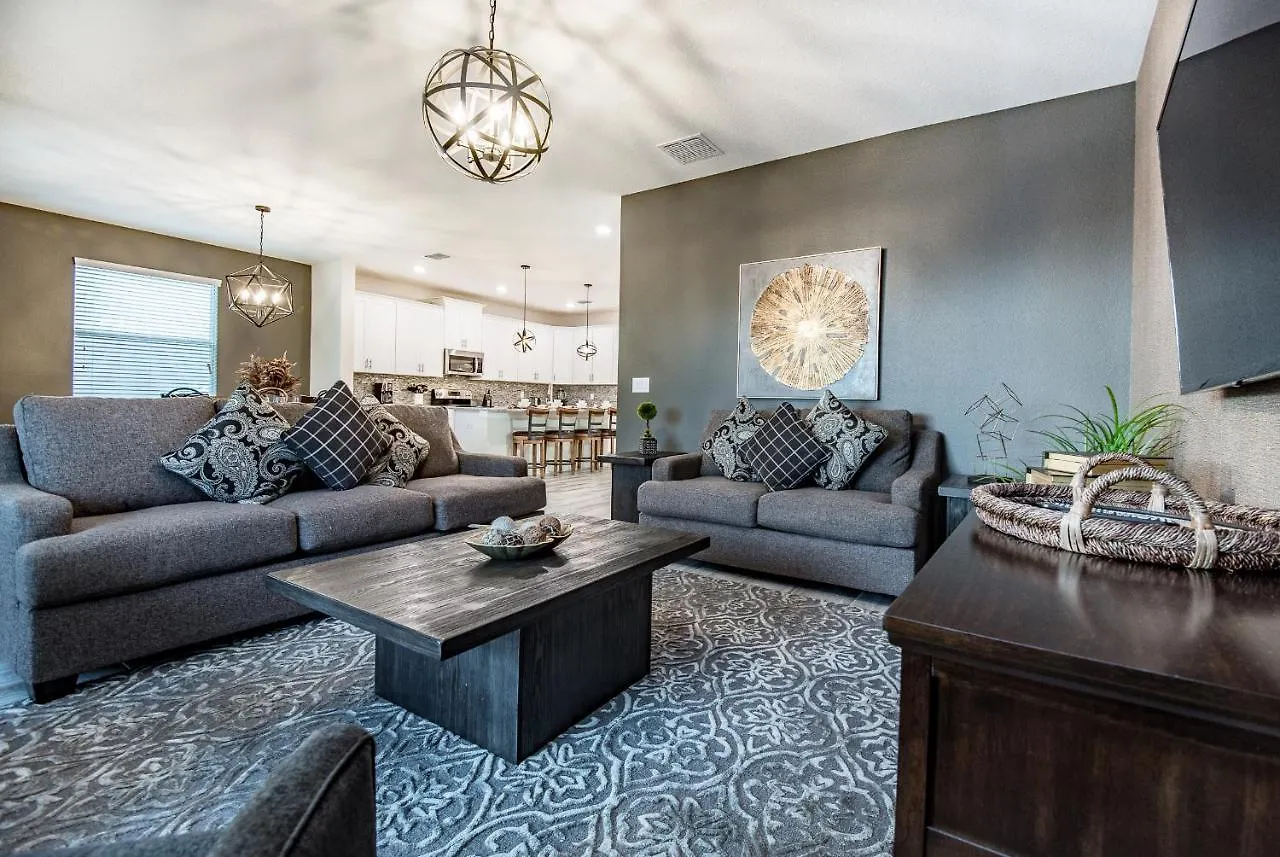 Villa Fantastic 6 Bedroom 5 Bathroom Champions Gate Four Corners United States