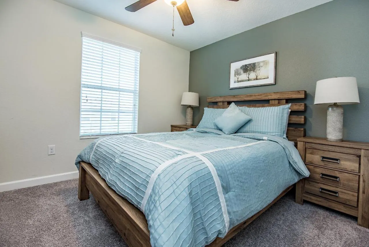 Fantastic 6 Bedroom 5 Bathroom Champions Gate Four Corners